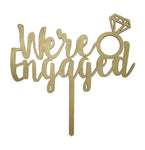 Cake topper we´re engaged con figura de anillo -20x20 (9048)